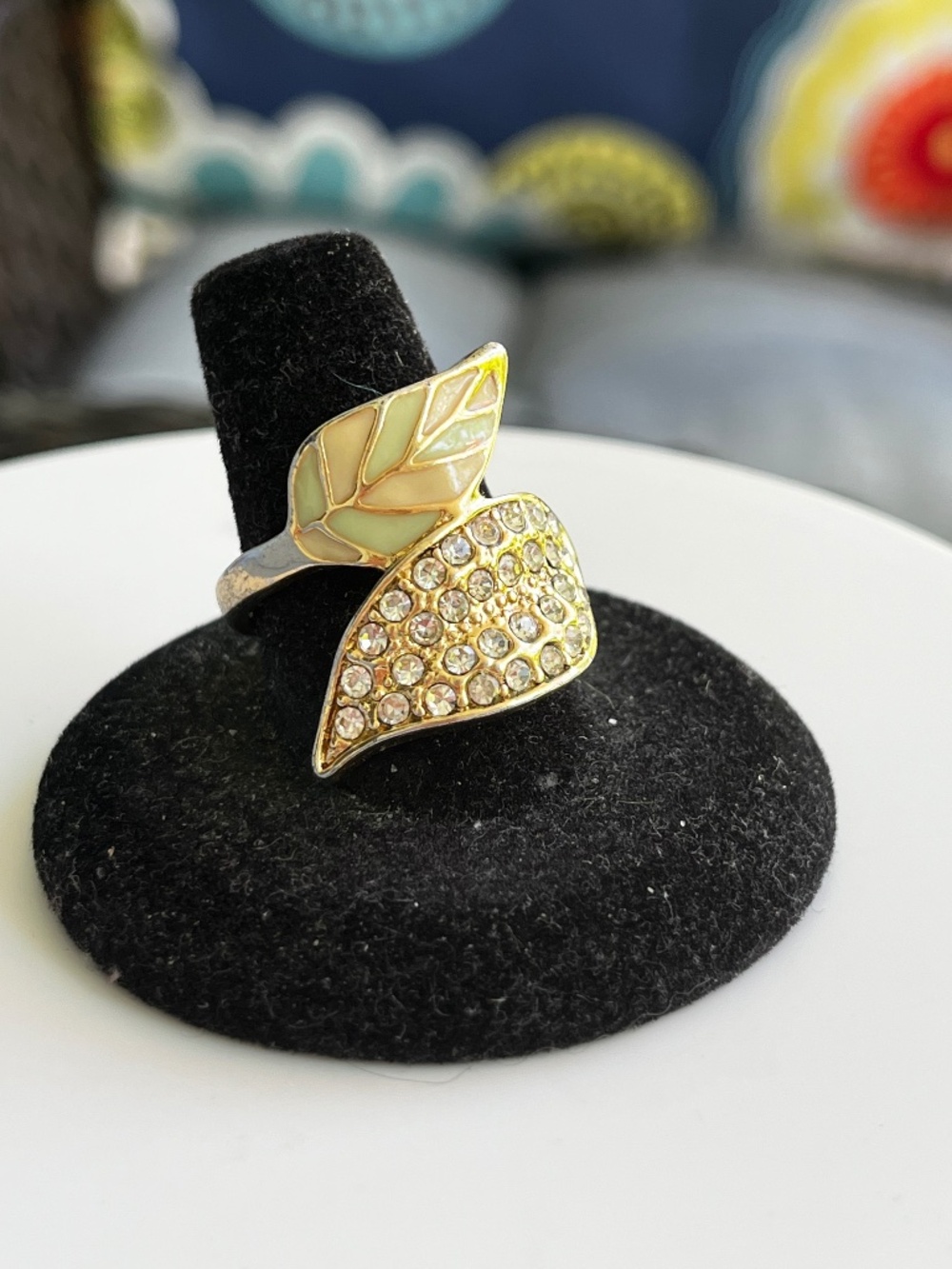Enamel leaf & rhinestone leaf ring Size 9.5